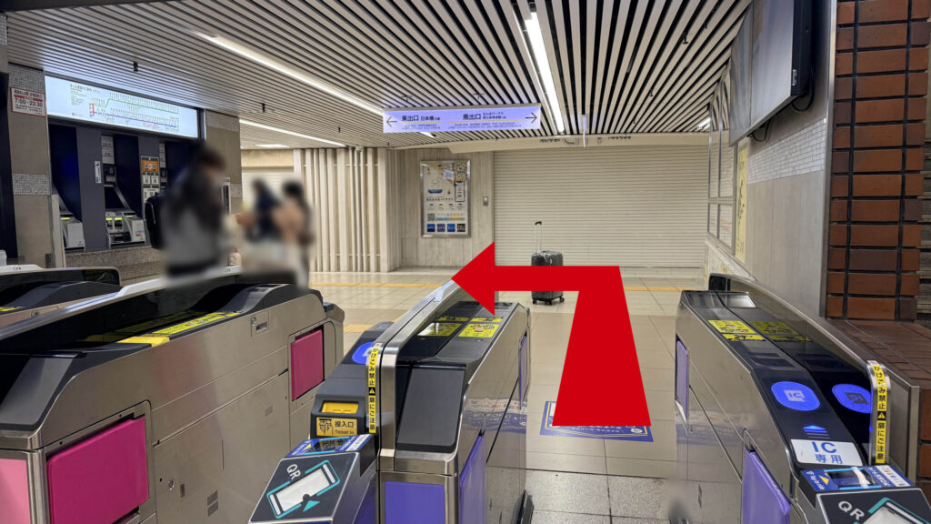 南海電鉄難波駅2F南改札口