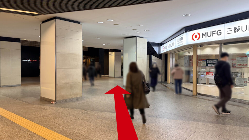WeWork なんばスカイオへのアクセス：Osaka Metro御堂筋線なんば駅構内の様子